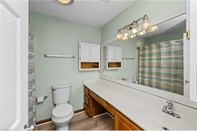 923 Aberdeen Road, High Point, NC 27265 - Photo 49