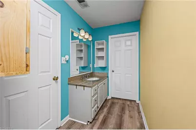 923 Aberdeen Road, High Point, NC 27265 - Photo 41