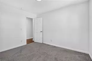 807 Julian St, Greensboro, NC 27405 - Photo 23