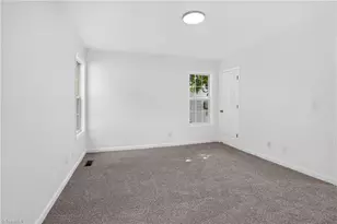 807 Julian St, Greensboro, NC 27405 - Photo 25