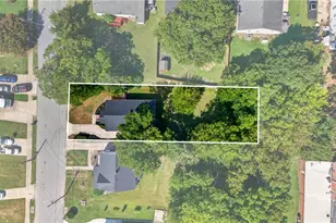 807 Julian St, Greensboro, NC 27405 - Photo 5