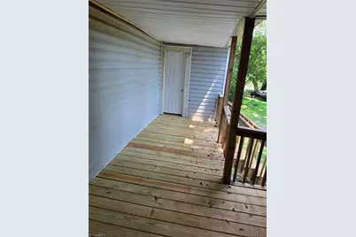 806 E Commerce Avenue, High Point, NC 27260 - Photo 9