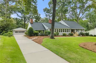 719 Quarterstaff Rd, Winston-Salem, NC 27104 - Photo 3