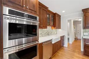719 Quarterstaff Rd, Winston-Salem, NC 27104 - Photo 17