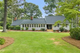 719 Quarterstaff Rd, Winston-Salem, NC 27104 - Photo 1