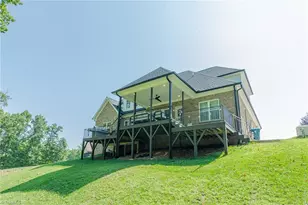 509 Margaret Hiatt Ct, Greensboro, NC 27455 - Photo 45
