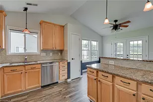 5130 Queensway Rd, Winston-Salem, NC 27127 - Photo 7