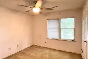4907 Jessup Grove Rd, Greensboro, NC 27410 - Photo 9