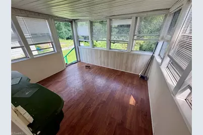 1003 Charlotte Avenue, High Point, NC 27262 - Photo 7