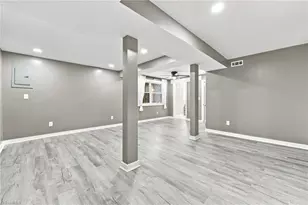 2405 Denver Dr, Greensboro, NC 27406 - Photo 5