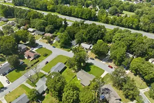 2405 Denver Dr, Greensboro, NC 27406 - Photo 39