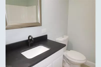 213 E Monmouth Street, Winston-Salem, NC 27127 - Photo 19