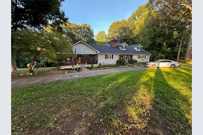 1725 Fred Hinshaw Road, Yadkinville, NC 27055 - Photo 7
