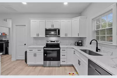 5305 Ridgefall Road, Greensboro, NC 27410 - Photo 21