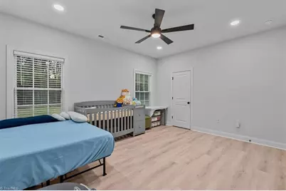 5305 Ridgefall Road, Greensboro, NC 27410 - Photo 25