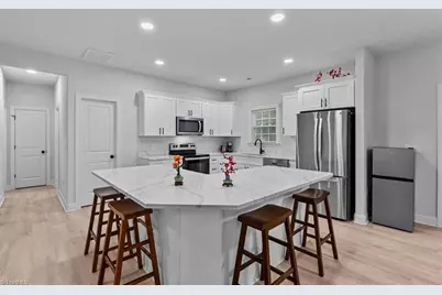 5305 Ridgefall Road, Greensboro, NC 27410 - Photo 17