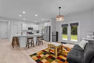 5305 Ridge Fall Rd, Greensboro, NC 27410 - Photo 13