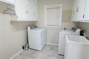 776 Country Club Dr, State Road, NC 28676 - Photo 25