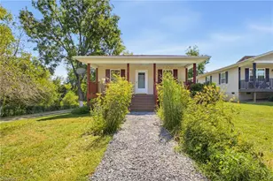 219 E Oakview Rd, Asheville, NC 28806 - Photo 1