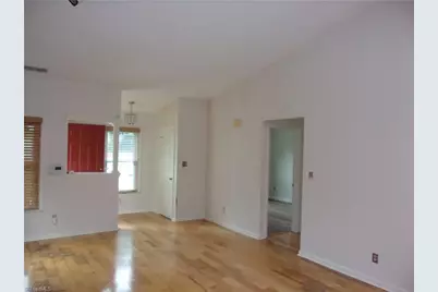 3225 Cypress Park Road #D, Greensboro, NC 27407 - Photo 5