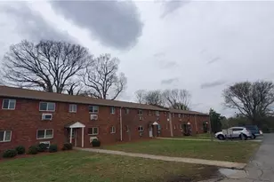 725 Akron Dr, Winston-Salem, NC 27105 - Photo 1