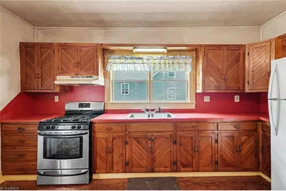 447 Main Street, Franklinville, NC 27248 - Photo 13