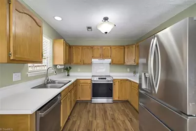 572 Orchard Ridge Lane, Greensboro, NC 27455 - Photo 7