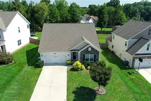 6725 Barton Creek Dr, Whitsett, NC 27377 - Photo 3
