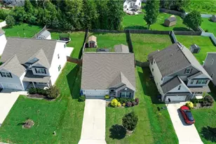 6725 Barton Creek Dr, Whitsett, NC 27377 - Photo 25