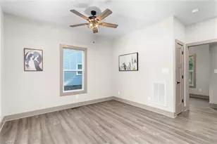 1305 E Willowbrook Dr, Burlington, NC 27215 - Photo 9