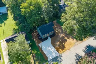 1305 E Willowbrook Dr, Burlington, NC 27215 - Photo 27