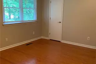 4341 Baylor St, Greensboro, NC 27455 - Photo 13