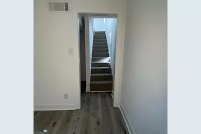 1013 Willow Road, Greensboro, NC 27401 - Photo 5