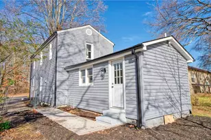 1013 Willow Rd, Greensboro, NC 27401 - Photo 21