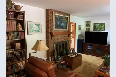 2315 Frederick Drive, Winston-Salem, NC 27103 - Photo 7
