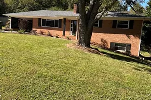 111 Bell Dr, Thomasville, NC 27360 - Photo 3