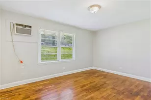 215 McIver St, Greensboro, NC 27403 - Photo 5
