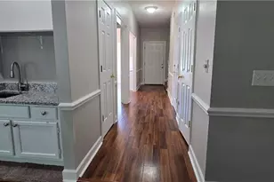 2018 Hearthwood Ct, Greensboro, NC 27407 - Photo 17