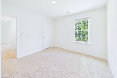 1547 Hamilton Hills Drive, Greensboro, NC 27406 - Photo 13