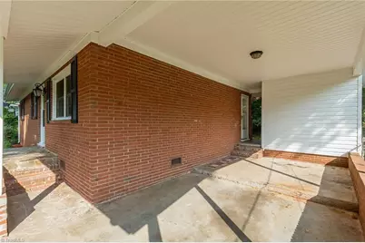 1207 Robin Road, Eden, NC 27288 - Photo 9