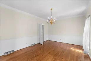 6917 August Dr, Clemmons, NC 27012 - Photo 11