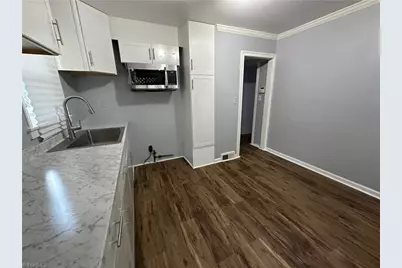 1012 Louise Road, Winston-Salem, NC 27107 - Photo 9