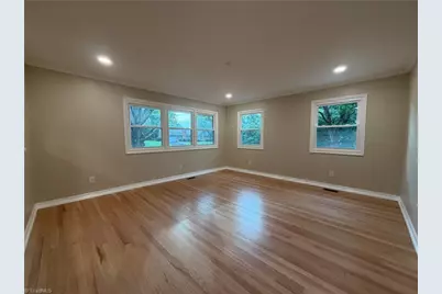 2701 Tudor Road, Winston-Salem, NC 27106 - Photo 11
