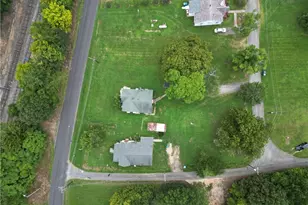 181 Railroad St, Mocksville, NC 27028 - Photo 7