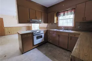 1955 Siloam Rd, Mount Airy, NC 27030 - Photo 9
