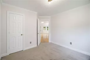 6 Castle Bridge Ct, Greensboro, NC 27407 - Photo 13