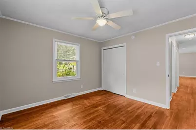 2010 Twain Road, Greensboro, NC 27405 - Photo 15