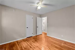 2010 Twain Rd, Greensboro, NC 27405 - Photo 21