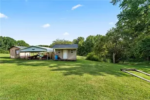 2294 N Old Greensboro Rd, High Point, NC 27265 - Photo 27
