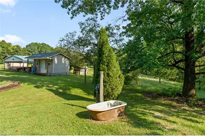 2294 N Old Greensboro Road, High Point, NC 27265 - Photo 33